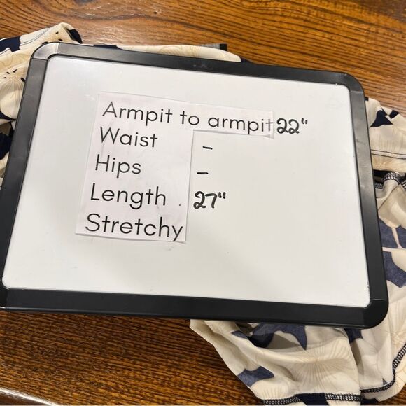 Lane Bryant Floral V-Neck short sleeve Women's Top/blouse size 14/16 - Picture 9 of 12